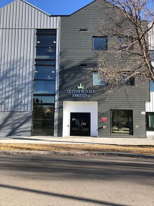 Appartement Royal Blue Wild Oasis Corner Pnhse Kingbed U/G Wi-Fi à Edmonton
