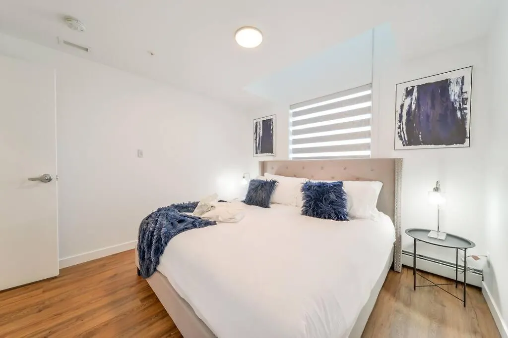 Appartement Royal Blue Wild Oasis Corner Pnhse Kingbed U/G Wi-Fi à Edmonton Canada